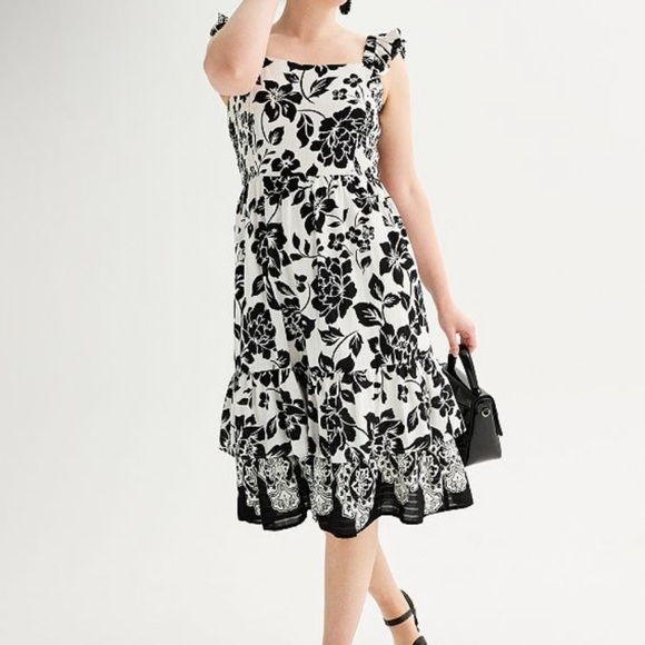 Draper James Floral Flutter Sleeve Midi Dress - Picture 1 of 8